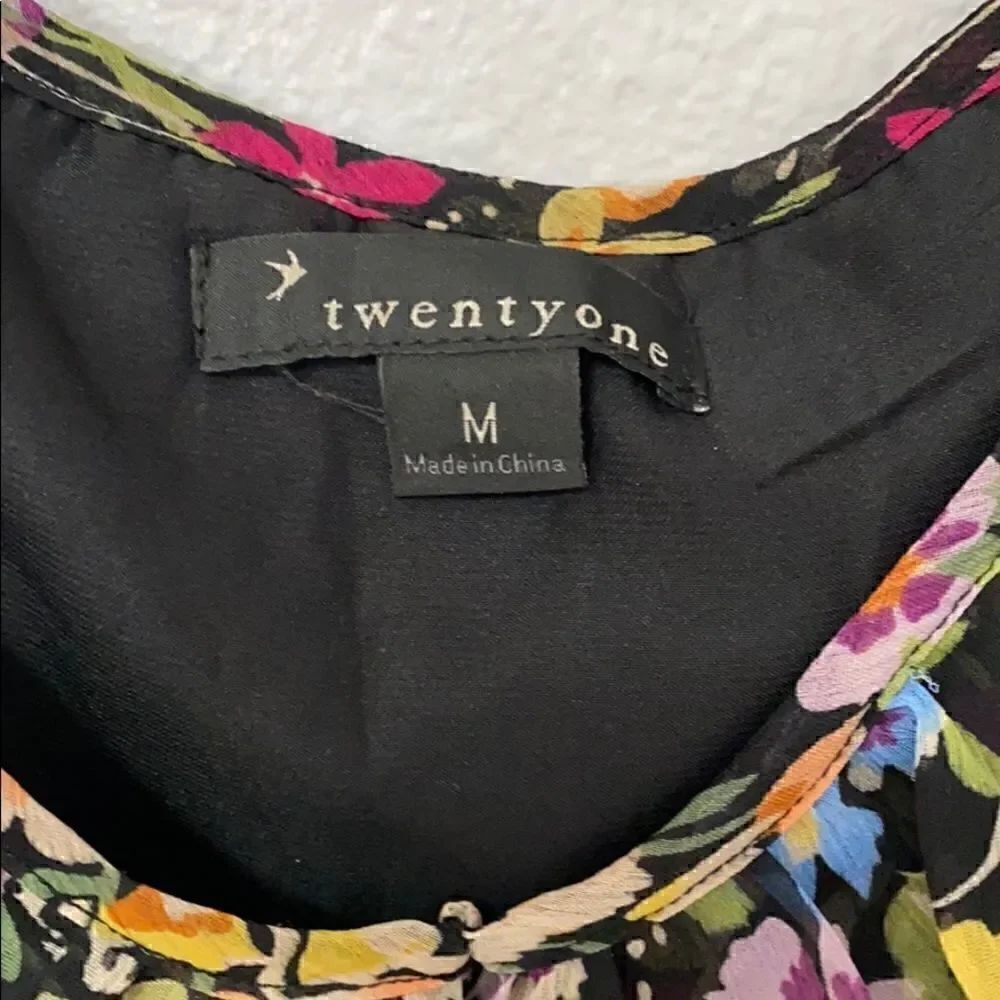 Forever 21 Multi Color Floral Dress - Picture 5 of 6